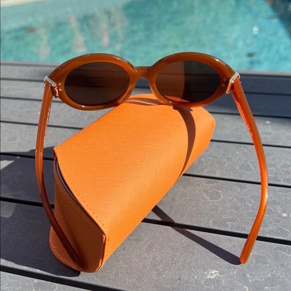Tory Burch Opal Brown  Sunglasses - Picture 6 of 8